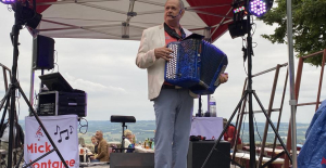 Laparade: Mick Fontaine at the 2nd season's market